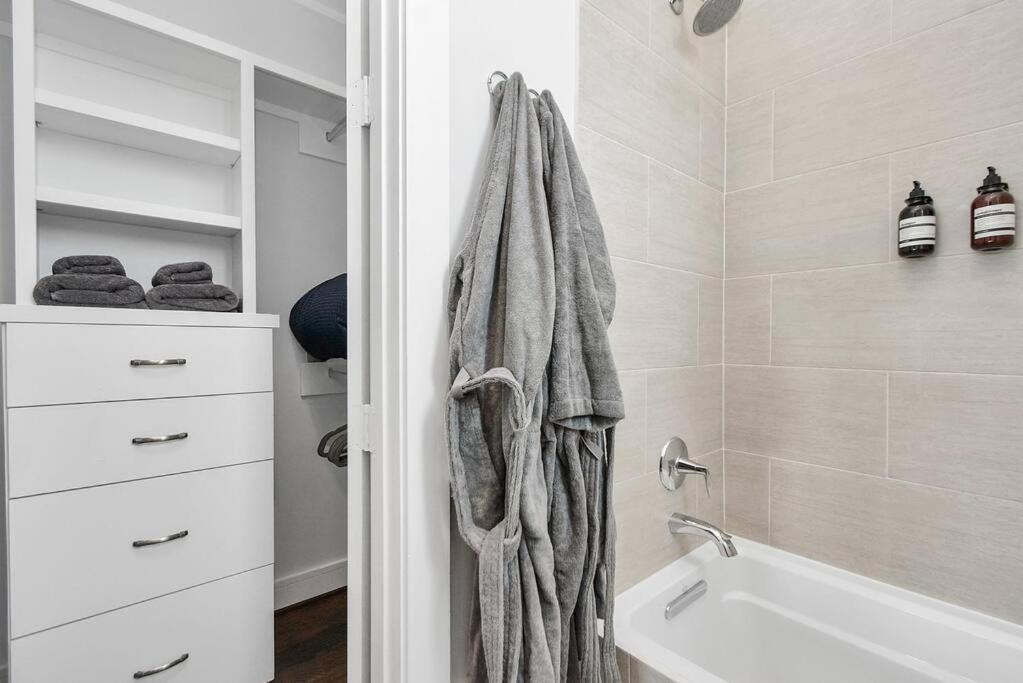 ヒューストン Casa Labella - Downtown Skyline Views - Sleeps 10ヴィラ エクステリア 写真